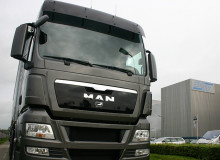 1man presentatie nieuwe tgxupdatervar1000F